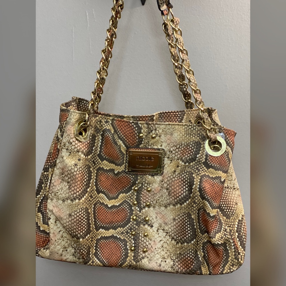 Handbag
